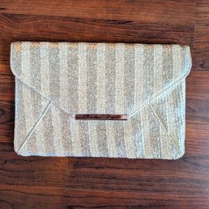 NWOT Style & Co Rafia Woven Clutch Neutral Stripes Tan & SilverStyle & Co Rafia
